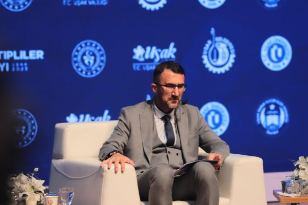 Doç. Dr. Abdulkadir Macit-min